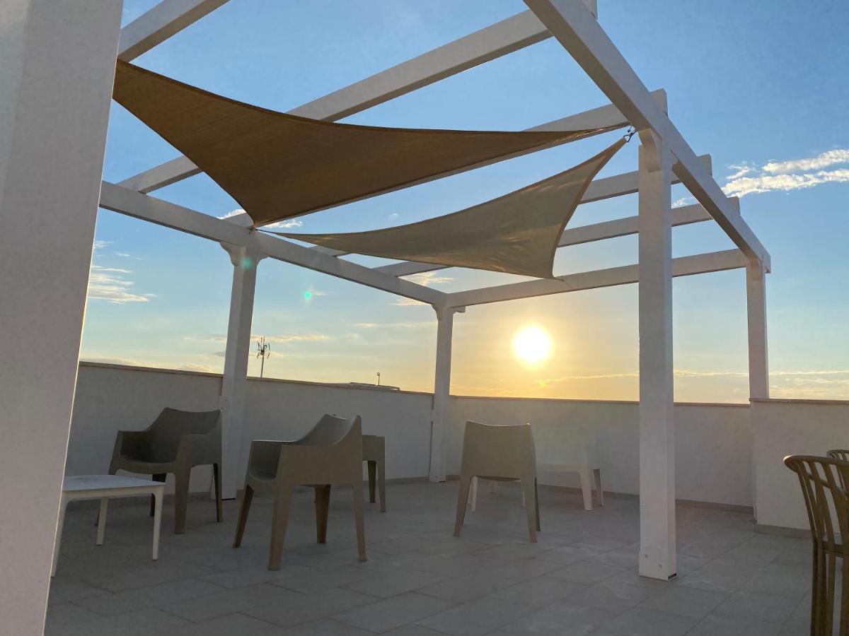 Piscina Panoramica Vista Mare - Wifi - Ac Int 9 Daire Santa Maria al Bagno Dış mekan fotoğraf
